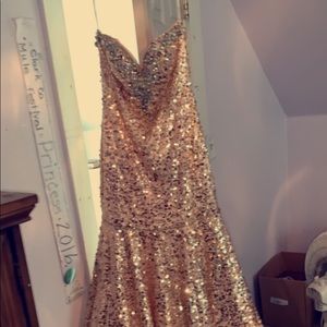 Tiffany Designs Dresses - Gold/Champagne Prom Dress! Tiffany Designs Dresses - Gold/Champagne Prom Dress!